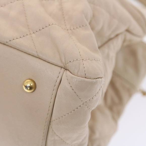 CHANEL Handbag - Picture 13 of 16